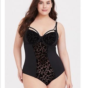 Torrid size 1  bodysuit NWT